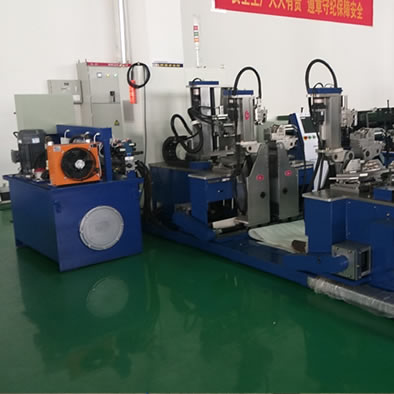 SKZX□□□×□□□型4臂全伺服数控涨型机